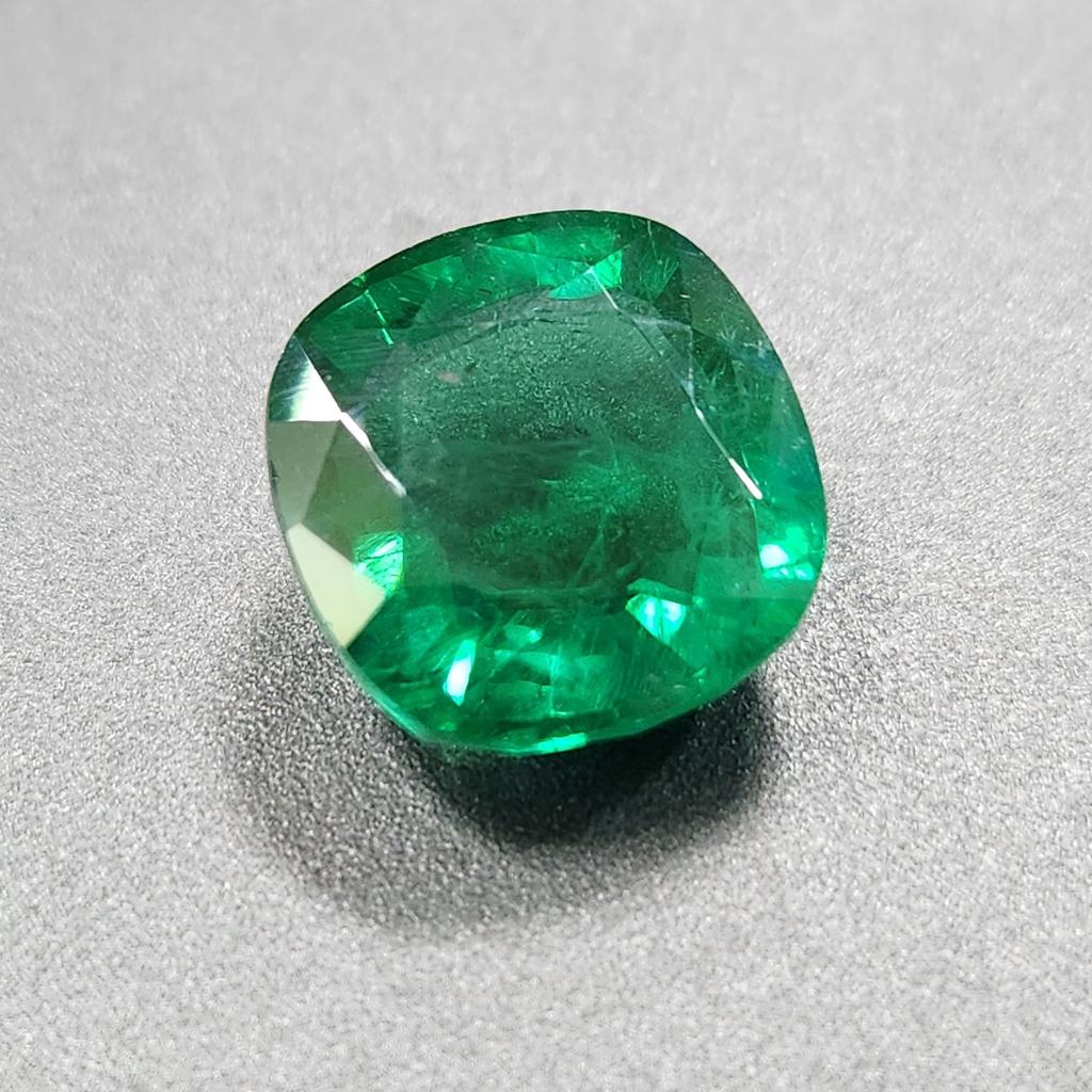 Certified Natural Zambian Green Emerald 9.75 Ct Cushion Cut Loose Gemstone