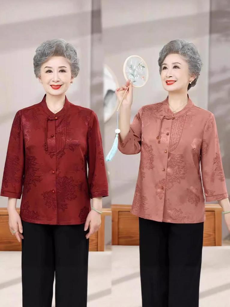 Elegant Silk Seven-Sleeve Summer Shirt for Moms: Chic Chinese Style for Middle-Aged and Elderly Women