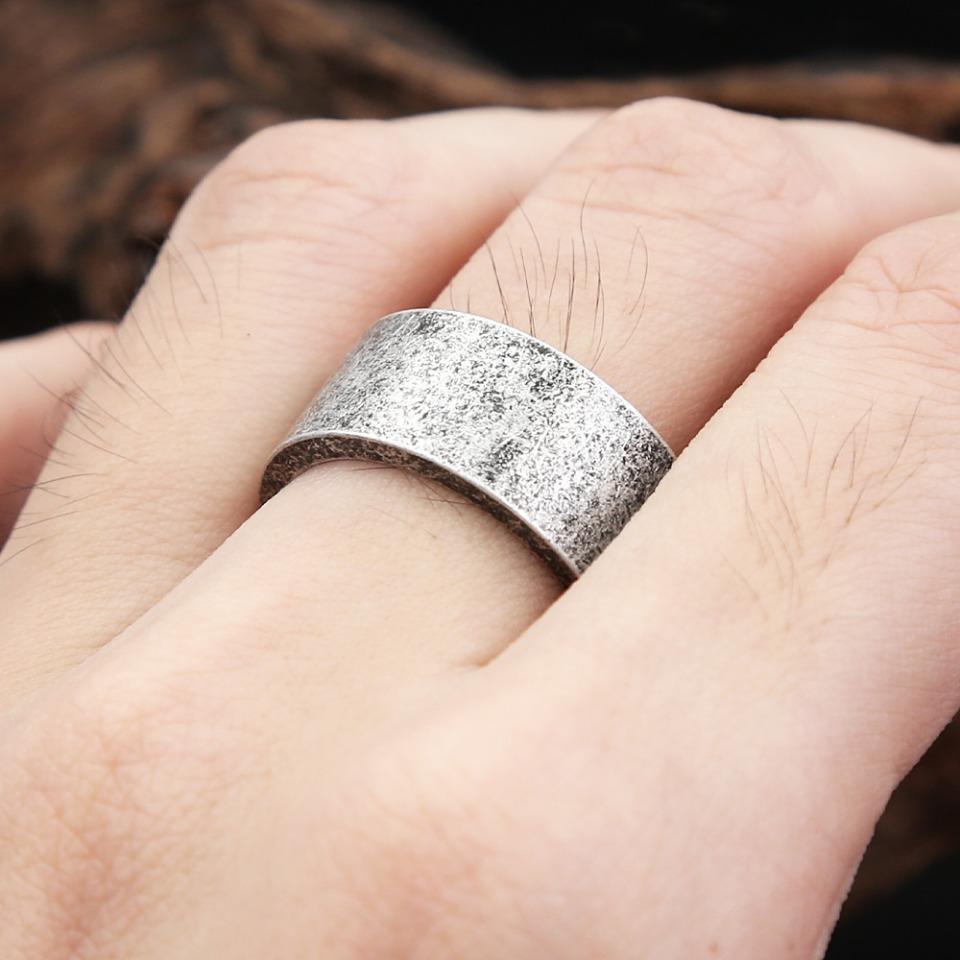 New Antique  Color Simple Rings For Men Women 316L Stainless Steel Punk Hip Hop Fashion Couple Ring Charm Party Jewelry