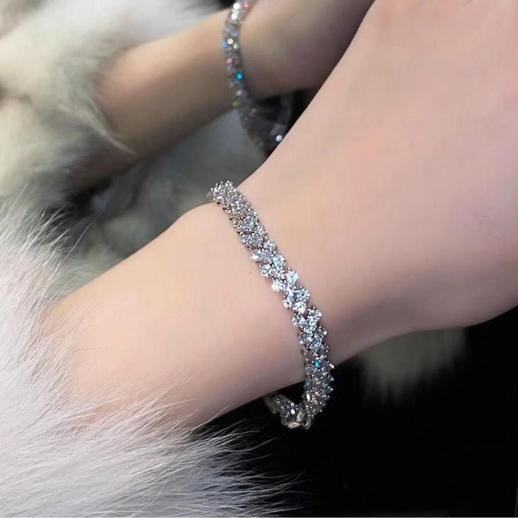 Cuban Full Diamond Women's Bracelet - Trendy, Light Luxury, Niche Design, Cool Style for Fashionable Women