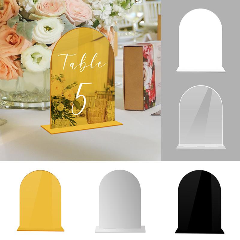 

1 шт., акриловая арочная форма, табличка для сидения, табличка с номером, табличка с местом для карты, подставка для стенда, имена гостей