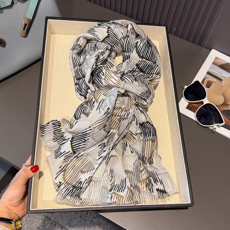 Winter Fashion Ombre Geometric Fringe Viscose Shawls Scarf High Quality Wrap Pashmina Stole Bufandas Muslim Hijab 180*90Cm