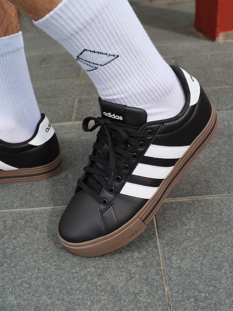 Adidas DAILY 4.0 Versatile Retro Casual Sneakers for Both Men and Women - Adidas KH8001