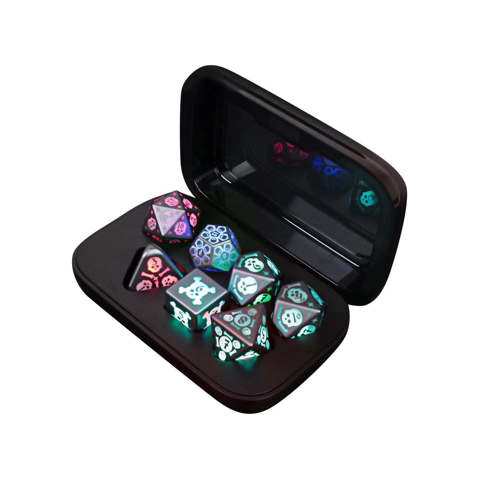 

Светятся в темноте! Эти беспроводные зарядные кубики! Гальванизированные цифры для элегантного вида, перезаряжаемые для игры. Подсвети свои Роллс! One Size чёрный