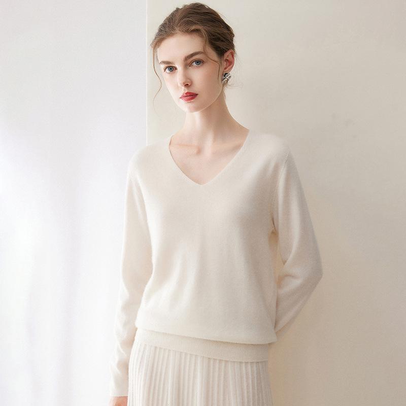 Kang Sai Ni 100% Cashmere Women's Slimming Sweater - Versatile Base Layer Knitwear