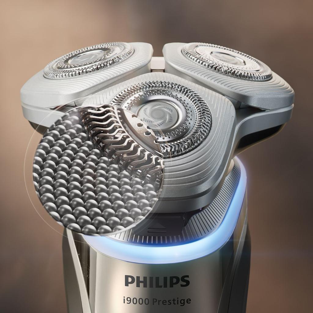 i9000 Series Prestige Electric Shaver Gold Oyster XP9203/32