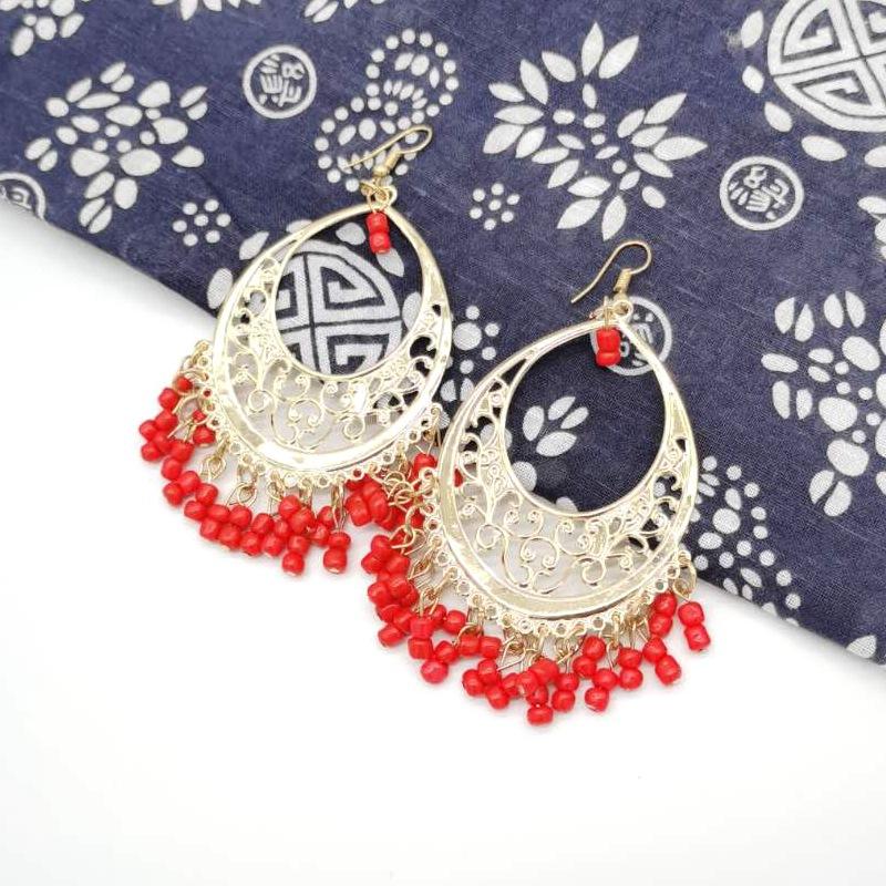 

Fashion Bohemian Hollow Rice Bead Tassel Earrings Trendy Earrings Stud Earrings Exaggerated Pendant чорний