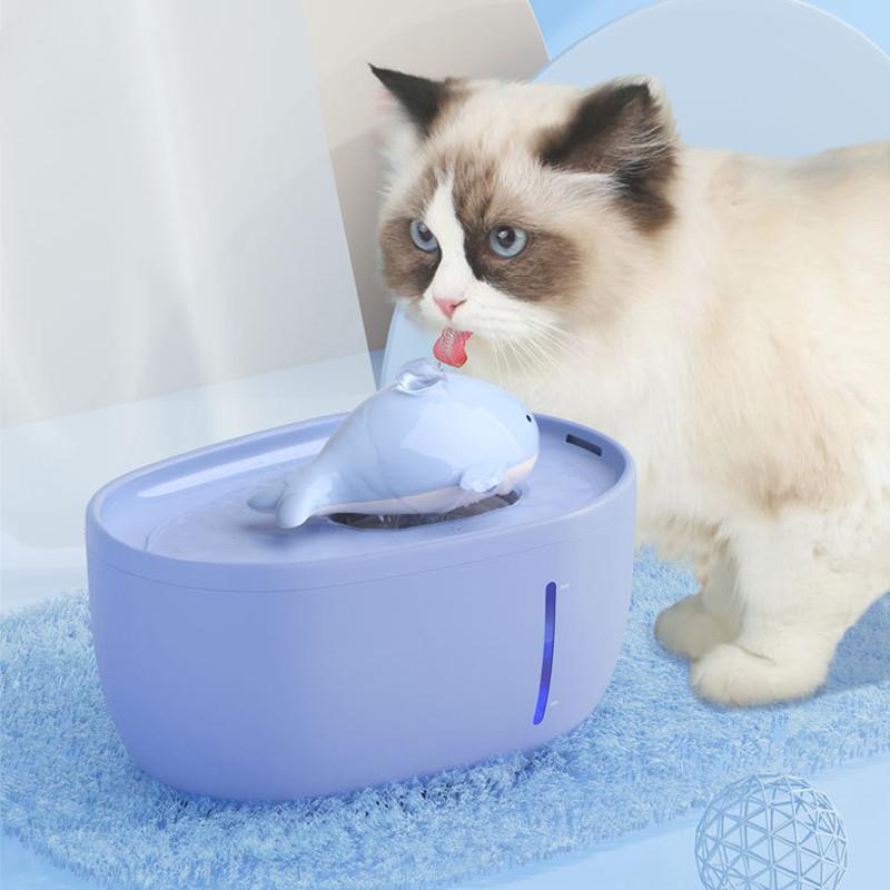 Cat Water Fountain with LED Light Automatic Cats Drinker USB Electirc Mute Recirculate Filtring Cute Cats Water Dispenser