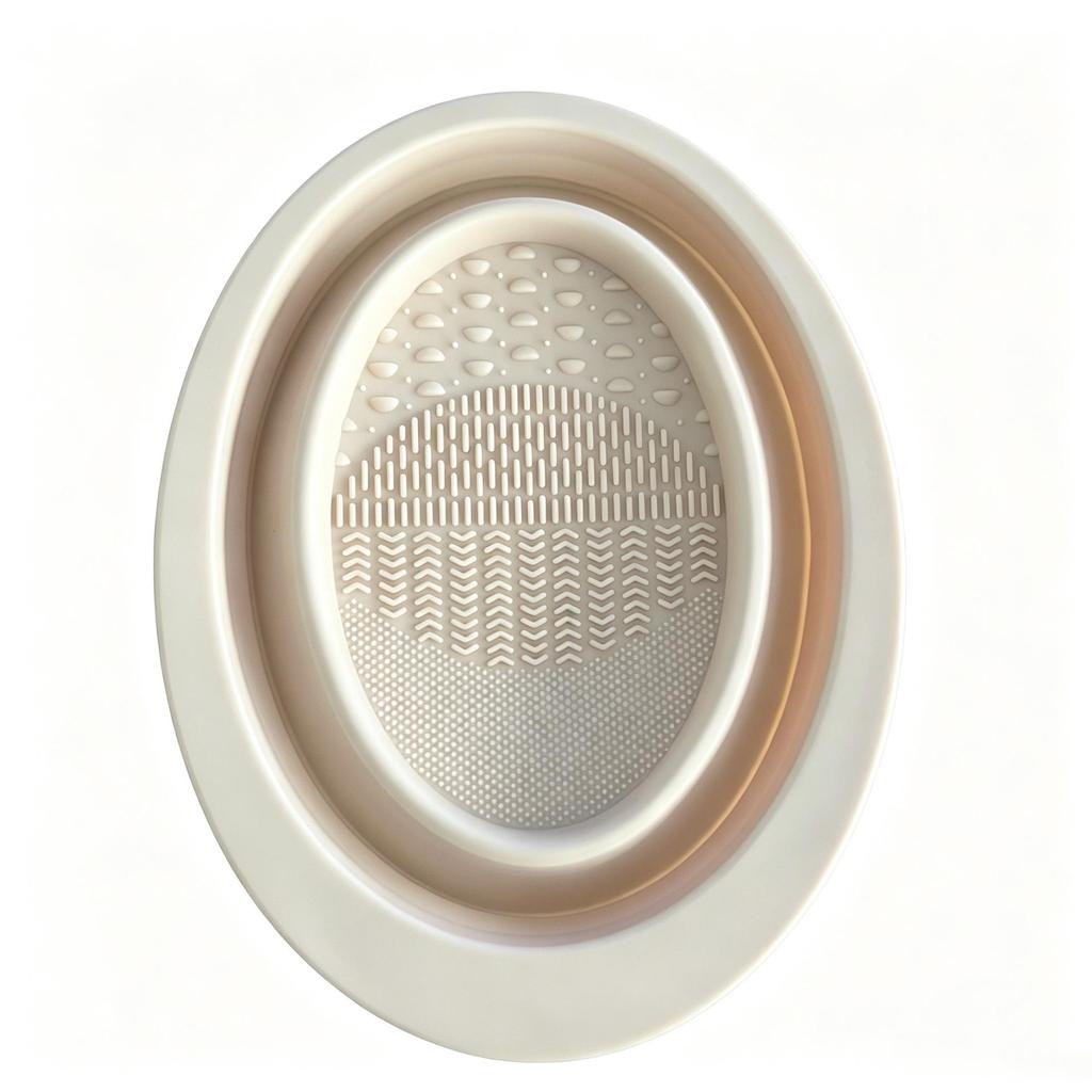 Silicone Foldable Makeup Brush Cleaner with Gentle Bristle Care