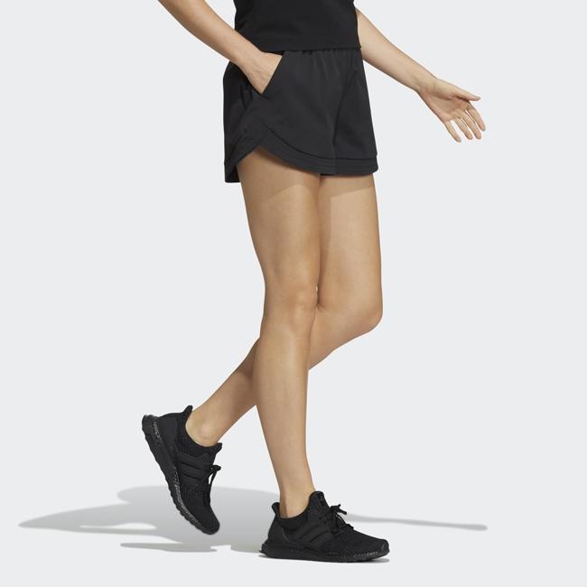 adidas Solid Color Elastic Waist Straight-Leg Shorts Women Bottoms Black HE9955