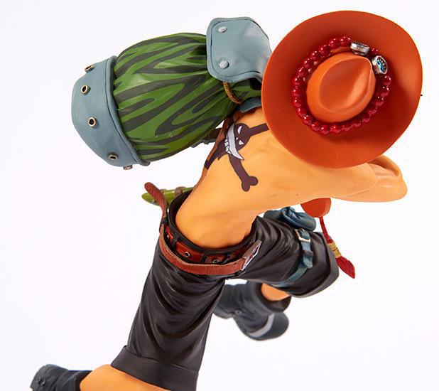 Vertical Hand-held Office Figure Model - Top Battle 4 Ace Style King Ace Group