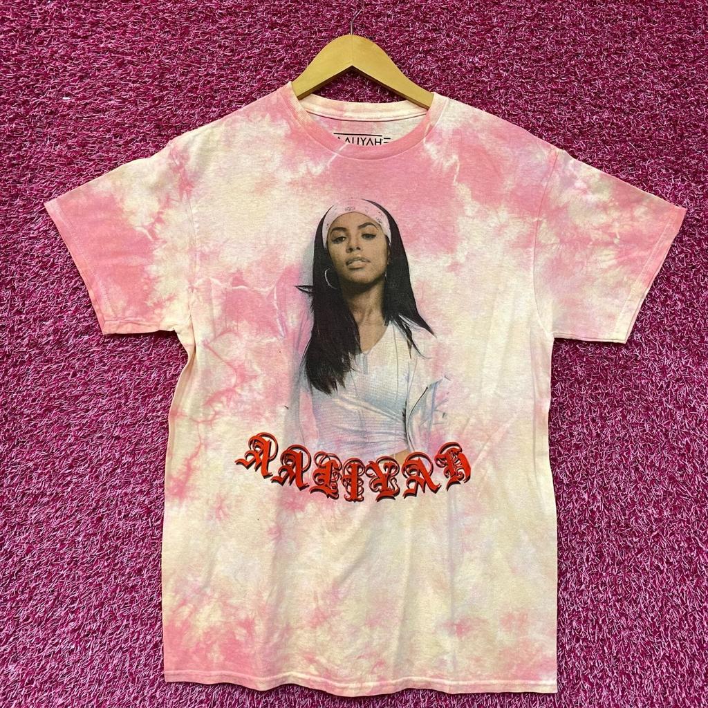 Aaliyah Tie dye Retro Style RnB Tshirt size Small