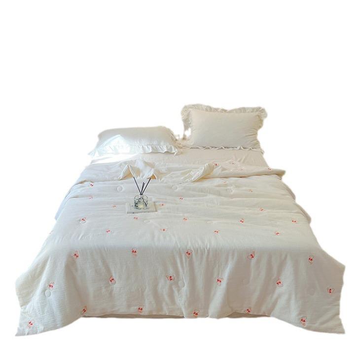 A-Class Pure Cotton Double-Layer Crinkled Gauze Embroidered Summer Quilt & Blanket
