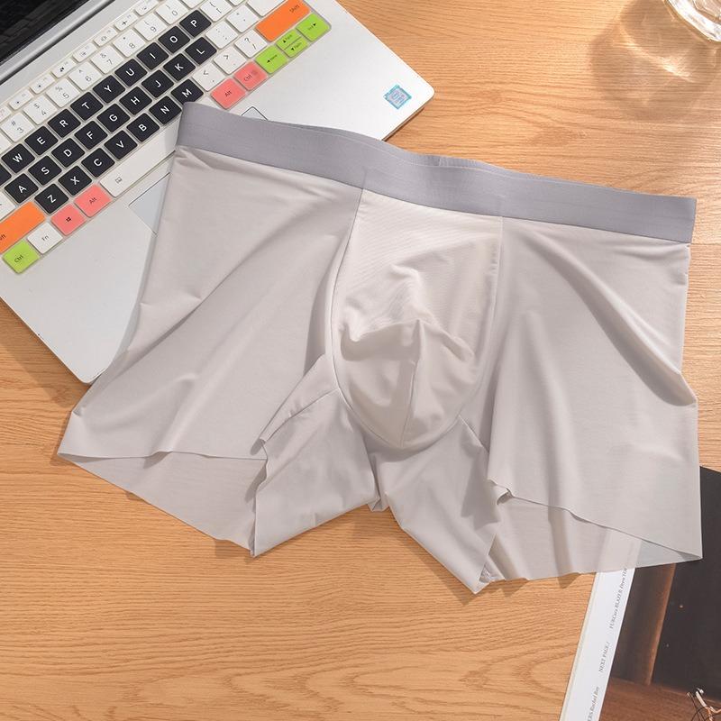 Men's Summer Ice Silk Antibacterial Cool Feeling No Trace Breathable Quick Dry Mid Waist Flat Angle Briefs