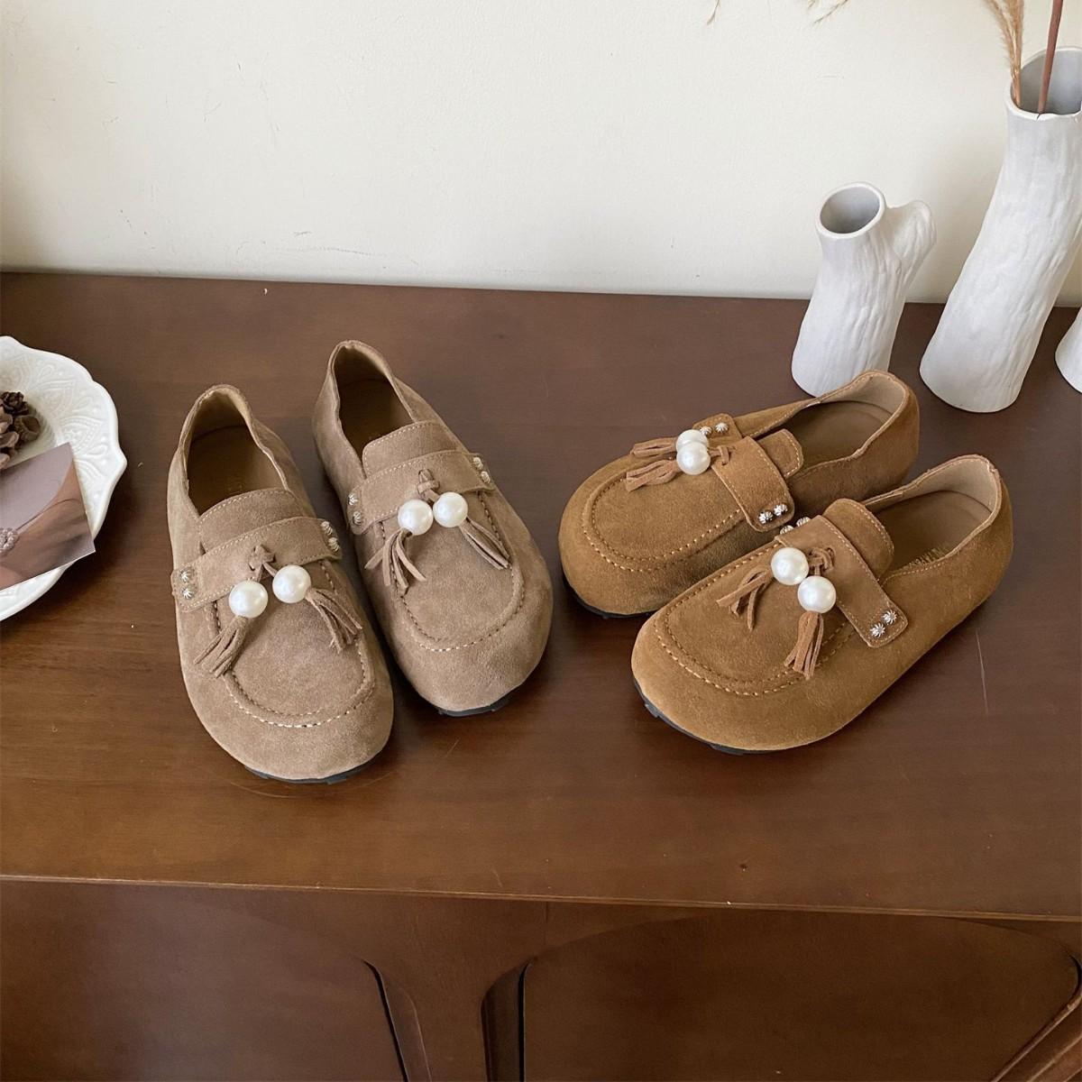 

2025 новые тупоносые толстоподошвенные бахромчатые на плоской подошве для работы, матовая коровья кожа, в стиле колледжа, маленькие кожаные туфли 40 коричневый