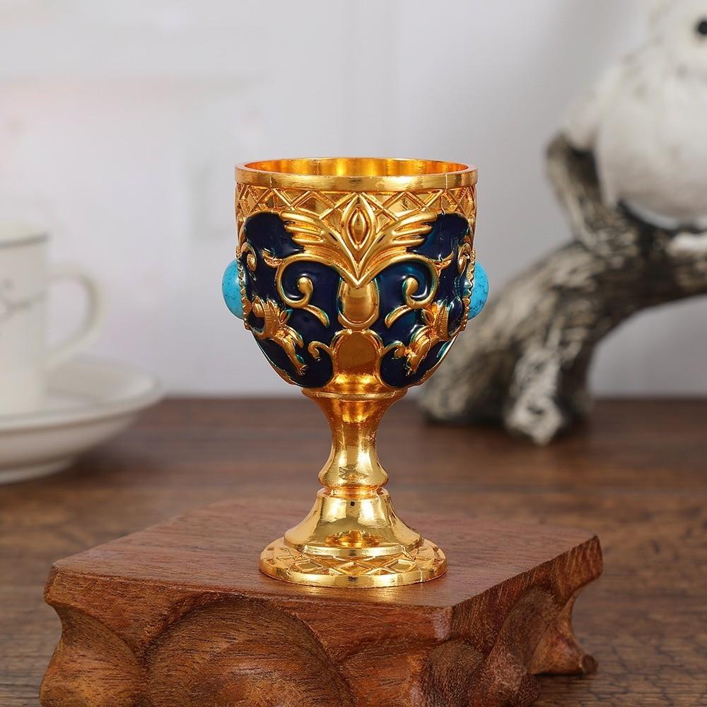 1pc Diamond-encrusted Metal Chalice Goblet Embossed Goblet Bars Restaurants Home Decor
