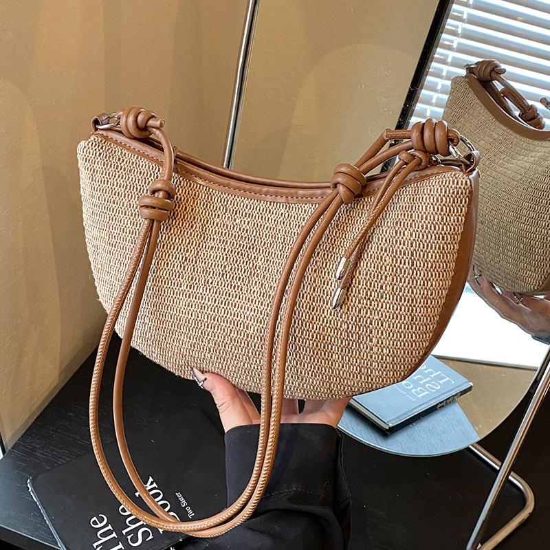 Bohemian straw bag women's summer 2025 new rainbow messenger dumpling woven bag seaside vacation beach bag