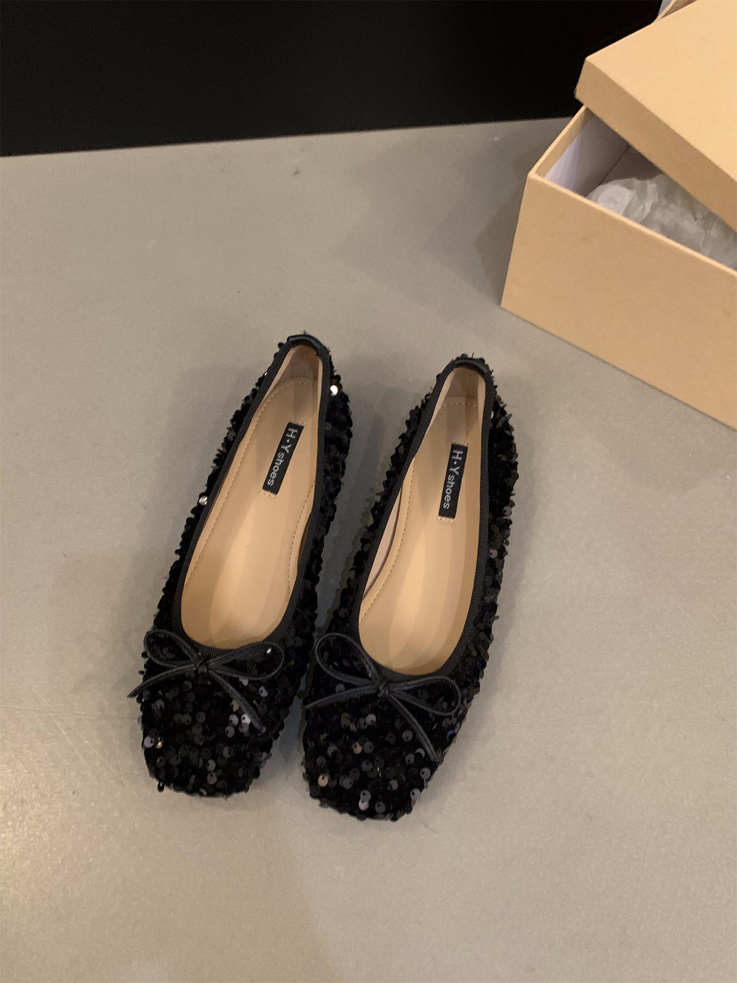 

Single shoes fairy shoes 2025 new spring autumn and winter flat temperament silver sequins French black gentle evening shoes 35 чёрный