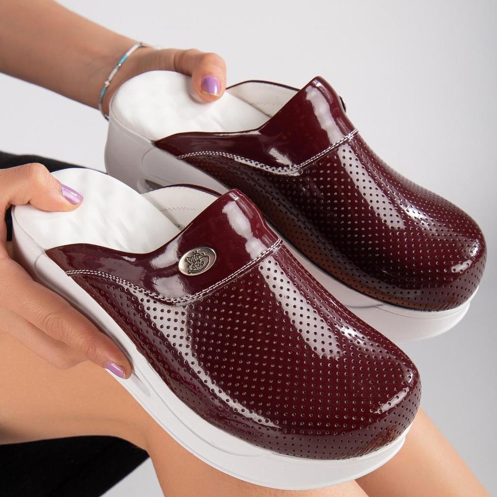 Orthopedic Women's Medical Clogs - Anti-Slip, Comfortable