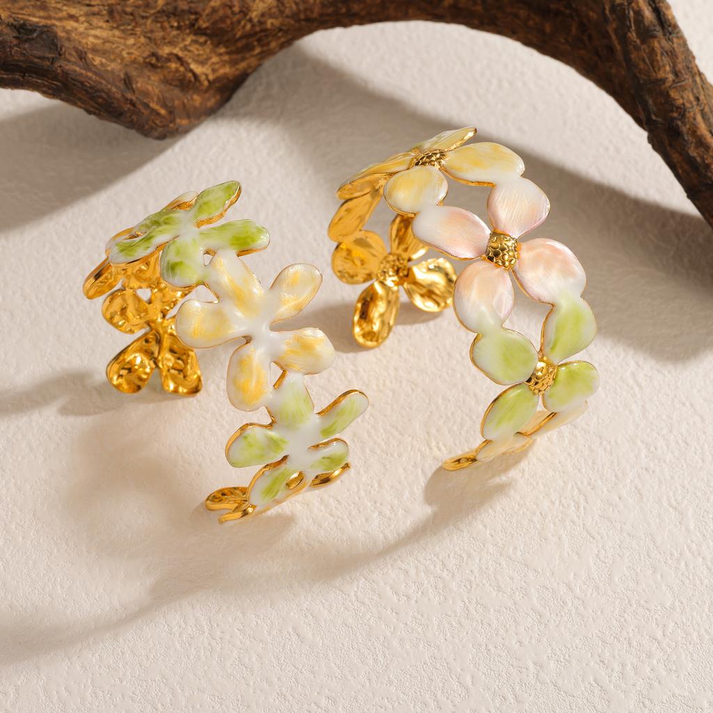 Atoztide Stainless Steel Multiple Style Candy Color Oil Dripping Bracelet for Women Irregular Cuff Bangle Christmas Jewelry Gift