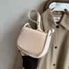 New Fashion High Sense Retro Shoulder Small Bag Women's Summer Tide Simple Messenger Saddle Bag