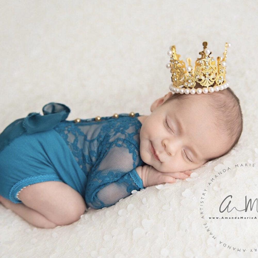 12pcs Golden Crown Hats Child Crown Cap Birthday Celebration Baby Shower Hat Cute Party Supplies Photo Props 12pcs Golden Crown Hats Child Crown Cap Birthday Celebration Baby Shower Hat Cute Party Supplies Photo Props