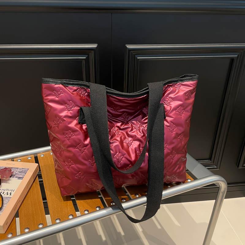 

Корейская плиссированная сумка премиум-класса в стиле инс большой вместимости серебристая новая осенне-зимняя сумка через плечо сумка-тоут красный