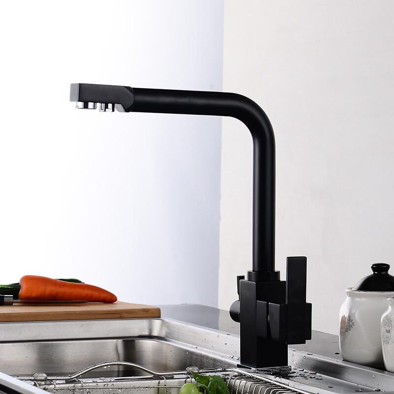 

TLXT Matte Black Kitchen Faucet with Integrated Water Purifier
