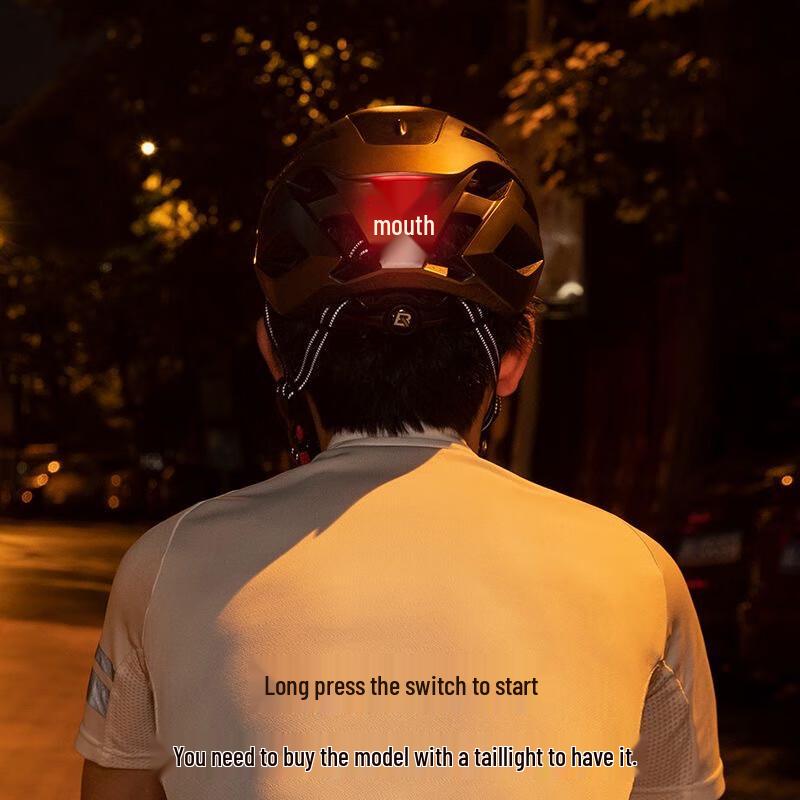 

Lishi Road Bike Helmet with Taillight L