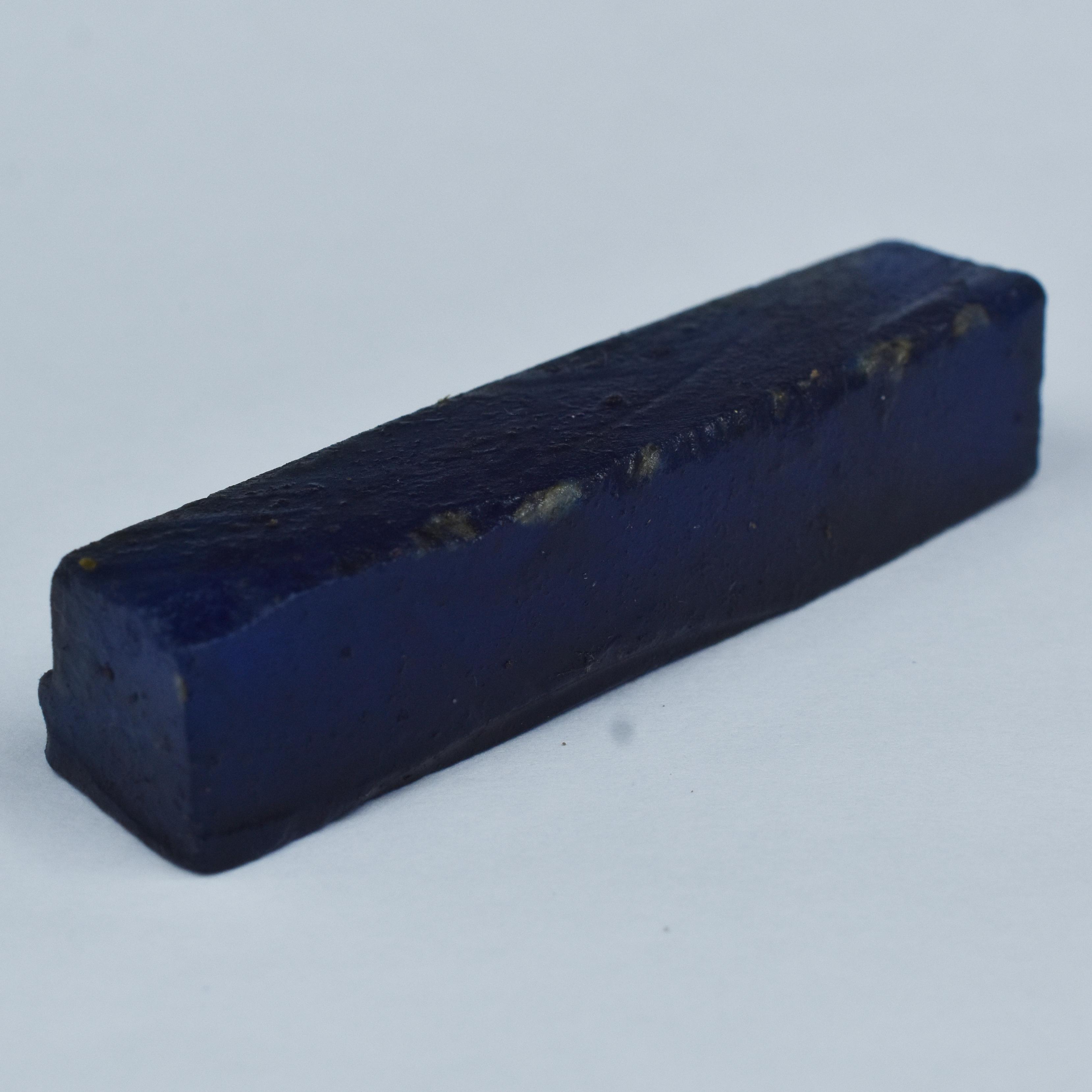 

Natural Purple Sapphire CERTIFIED Rough 185 Ct UnCut Earth Mined Loose Gemstone AR-2050 69.4 mm approx фіолетовий