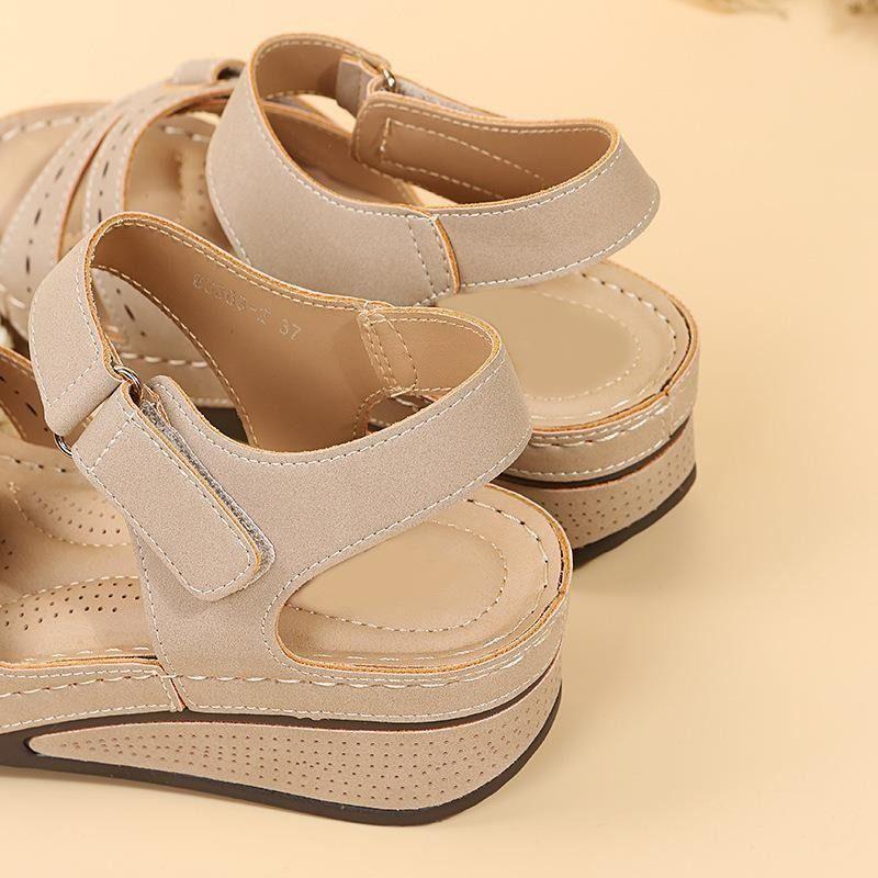 Women's Fashion Trend Wear Comfortable Matching Color Sole Pure Black Shoe Velcro Wedges Heels Designer Sandals