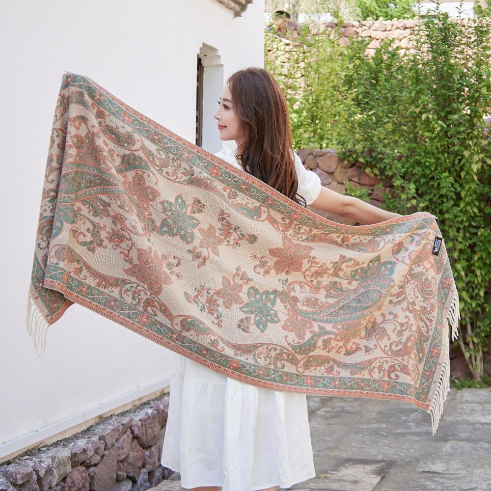 

New ethnic-style faux cashmere scarf for women, vintage winter temperament, double-sided tassel warm neck scarf, shawl, cape 70*200