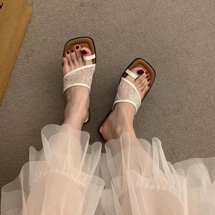 French square head slippers women's summer wear 2025 new toe thick heel straw woven out slippers versatile cool slippers