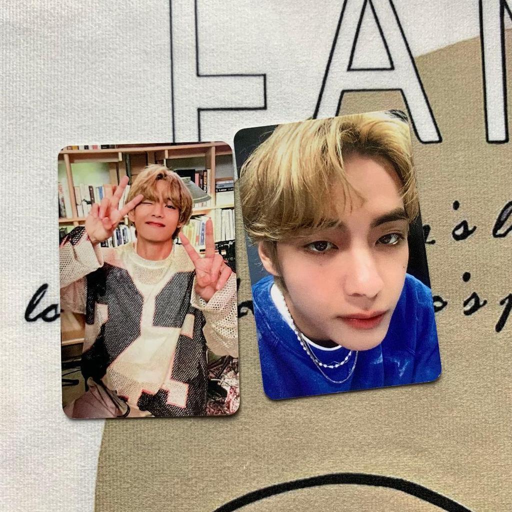 [USED] BTS LAYOVER V Taehyung Sanok Trading Cards (2 Cards)