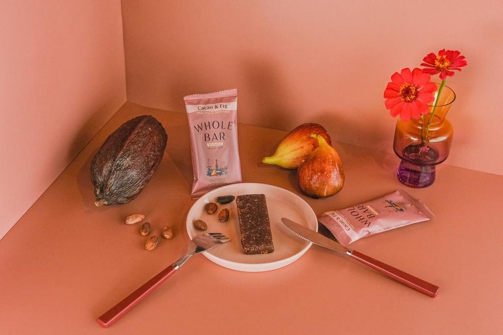 NATURE THING WHOLE BAR Energy Cacao 40g x 12 bars Bar, & Fig,