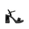 Sandals CEO-SS22-049