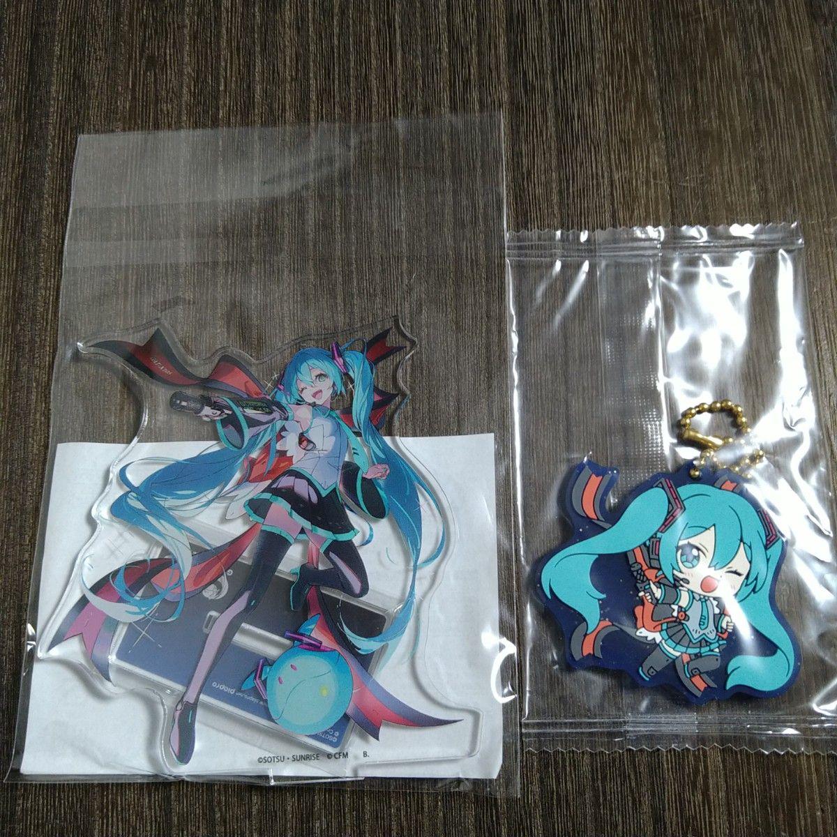 Used Gundam x Hatsune Miku Acrylic Stand Ale Strike Gundam Rubber Mascot Rubber Strap Keychain SEED