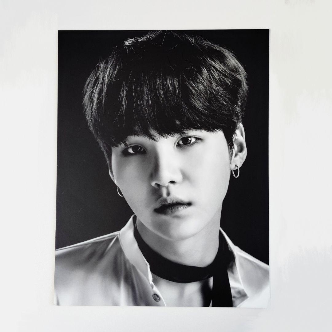 

[USED] BTS SUGA WINGS TOUR Premium Postcard