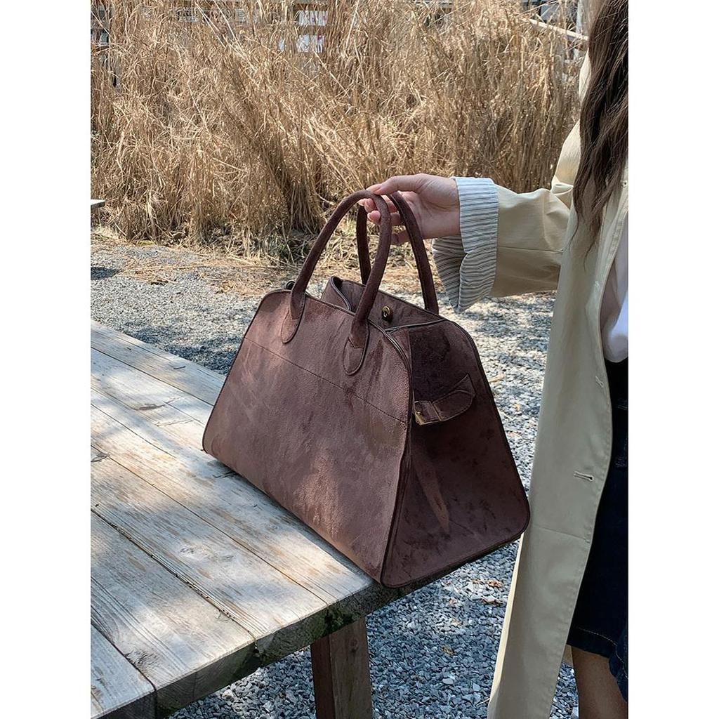 2024 Autumn Winter New Crossbody Women's Bag Fashionable Frosted Shoulder Simple and Versatile Handbag Trendy Design Tote Bag