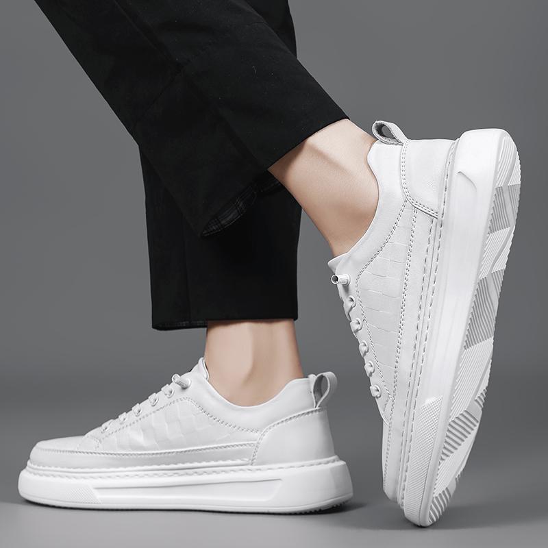 Fashion 2025 Spring Autumn Men Casual Platform Shoes Men luxury Loafers White Soft Leather Outdoor Driving Tennis Running Man Sneakers
