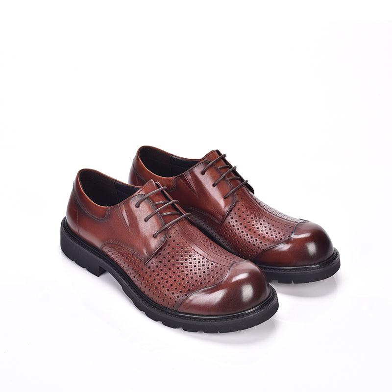 Buty z dużą główką Męskie ażurowe skórzane buty Modne wszechstronne buty biznesowe na grubej podeszwie Oddychające buty z okrągłą główką z dziurkami Sandały męskie