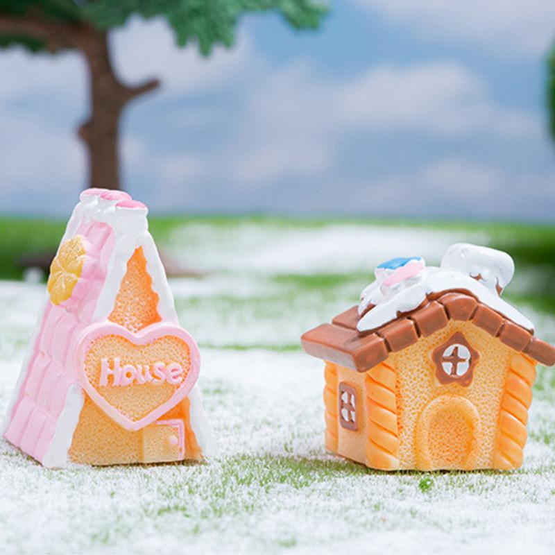 

Cute Cartoon Candy Cottage Resin Ornaments Home Decoration Children Gifts Crafts