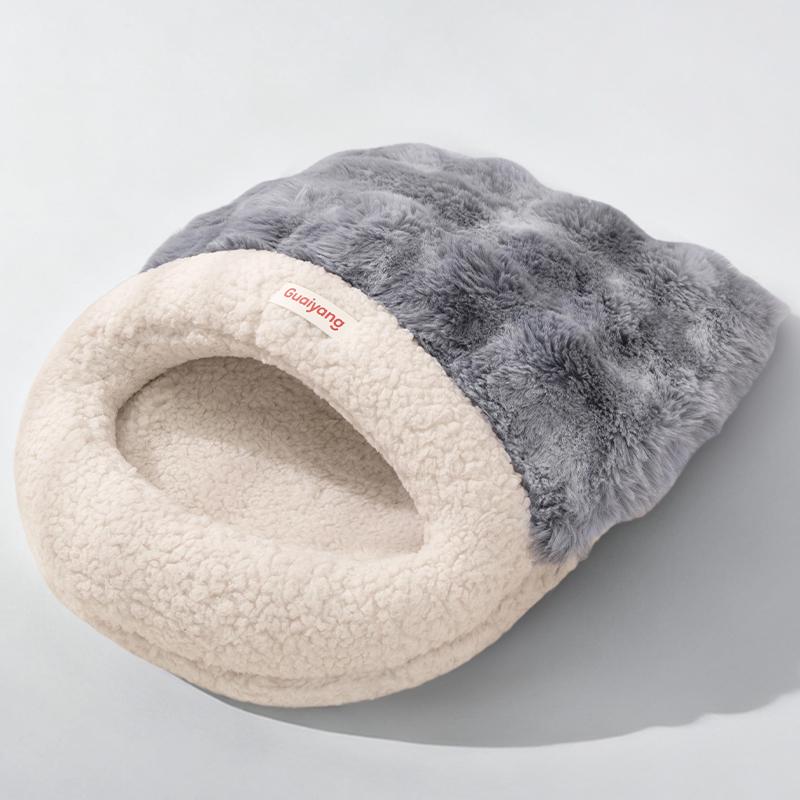 Cozy Semi-Enclosed Cat & Dog Sleeping Bag Bed - Winter & All-Season Use