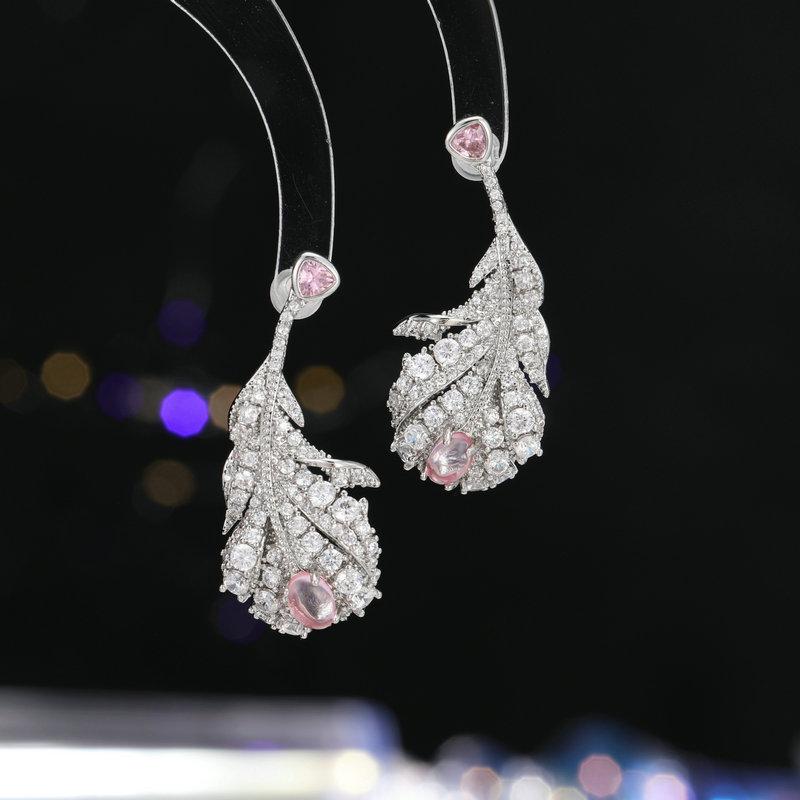 

Роскошная атмосфера циркон дерево листья серьги перья высокое чувство мода элегантность банкетное платье с серьгами