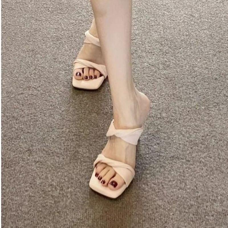OMG! Beautiful! Stepping On Shit High Heels Sandals 2025 Summer New Square Head Thin Heel with Cool Slippers