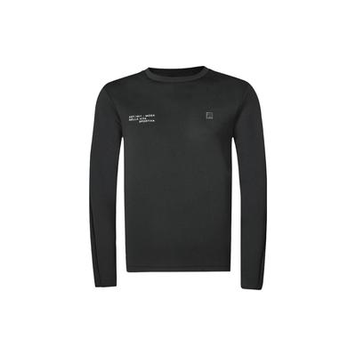 Warme Kleidung – Pullover & Langarmshirts