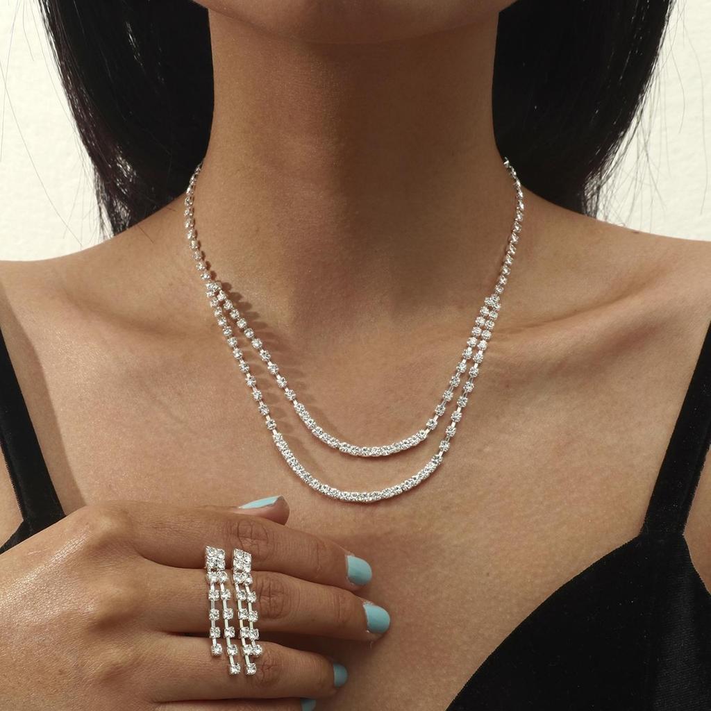 Stilvolles und schlichtes Strass-Halsketten-Ohrstecker-Set zweiteiliges Set
