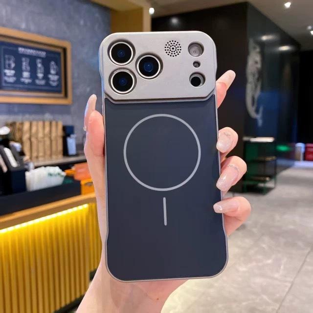 IPhone17PROMAX Aromatherapy Thin Circle Magnetic Frameless Phone Case Suitable for Apple 16 Matte Skin Feeling