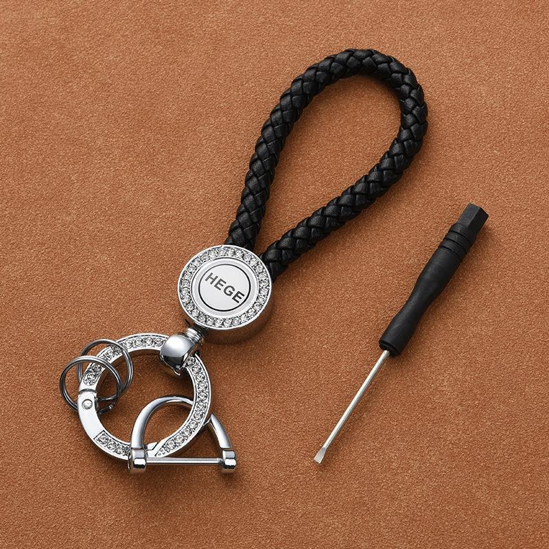 Creative Car Keychain: Men's Leather & Metal Waist Hanging Protective Pendant