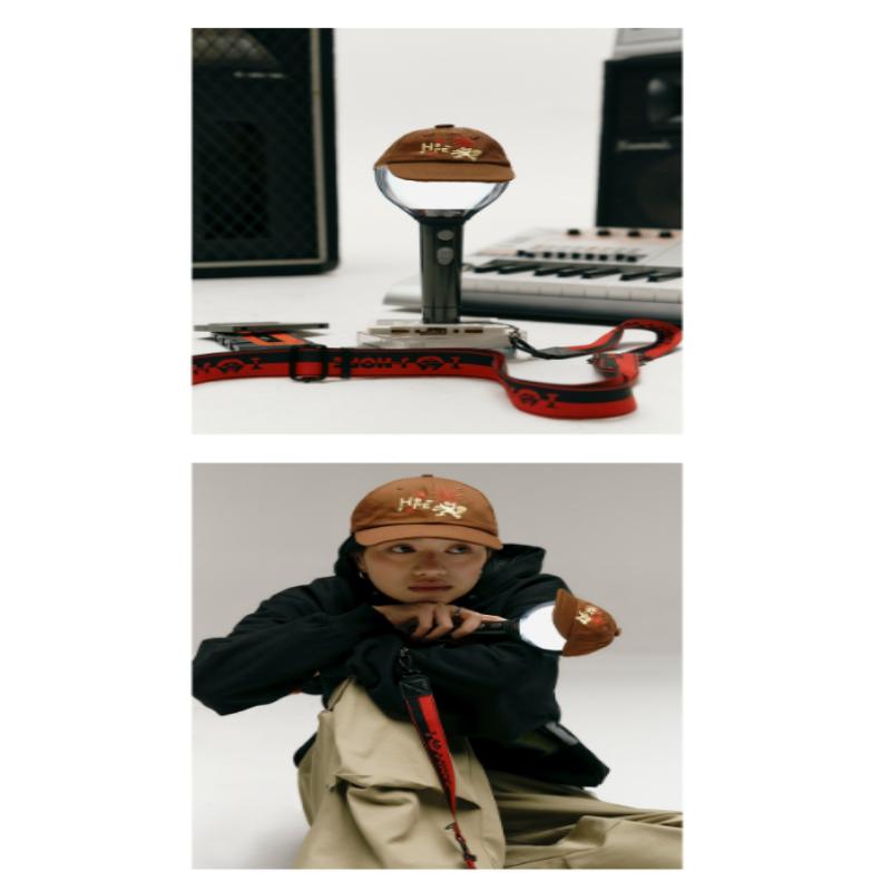 Oficjalna Czapka z Daszkiem i Pałką Świetlną BTS